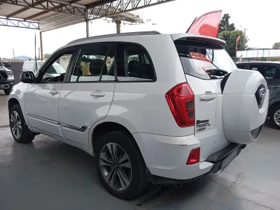 Chery Tiggo3 — foto 3 de 8