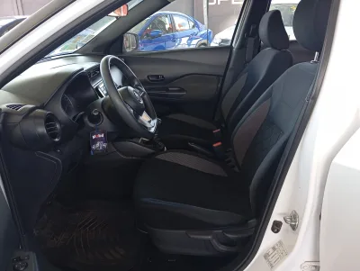Nissan Kicks Sense — foto 9 de 10