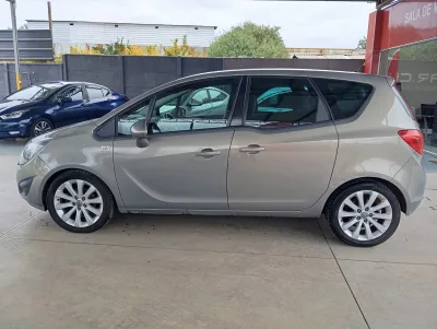 Opel Meriva Cosmo 1.4 Aut. — foto 3 de 10